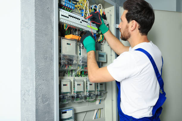 Best Electrician Near Me  in Montesano, WA